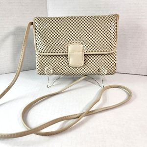 Vintage whiting & davis metal ivory mesh evening purse
